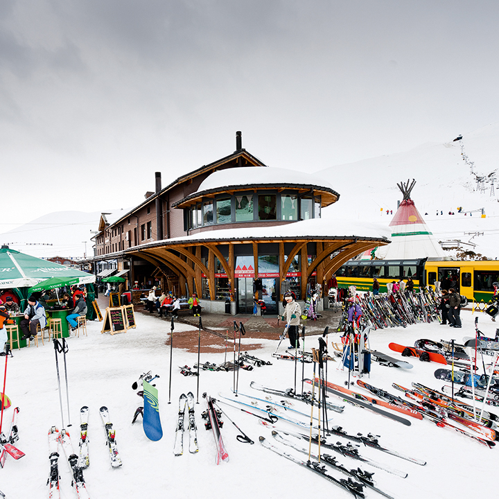 Wengernalpbahn Station Kleine Scheidegg